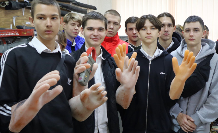 профориентационная экскурсия ТихЭС